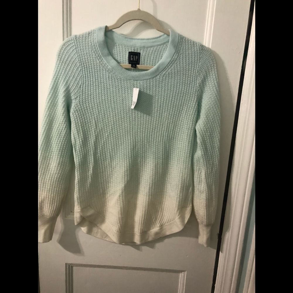 🆕NWT Gap ombré sweater